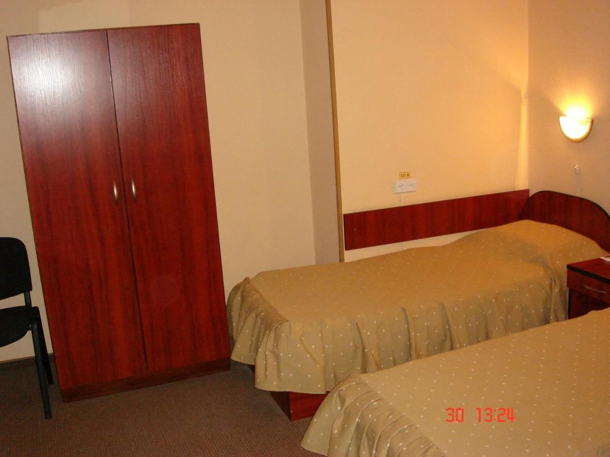 Отель Hotel Znannya Киев-28