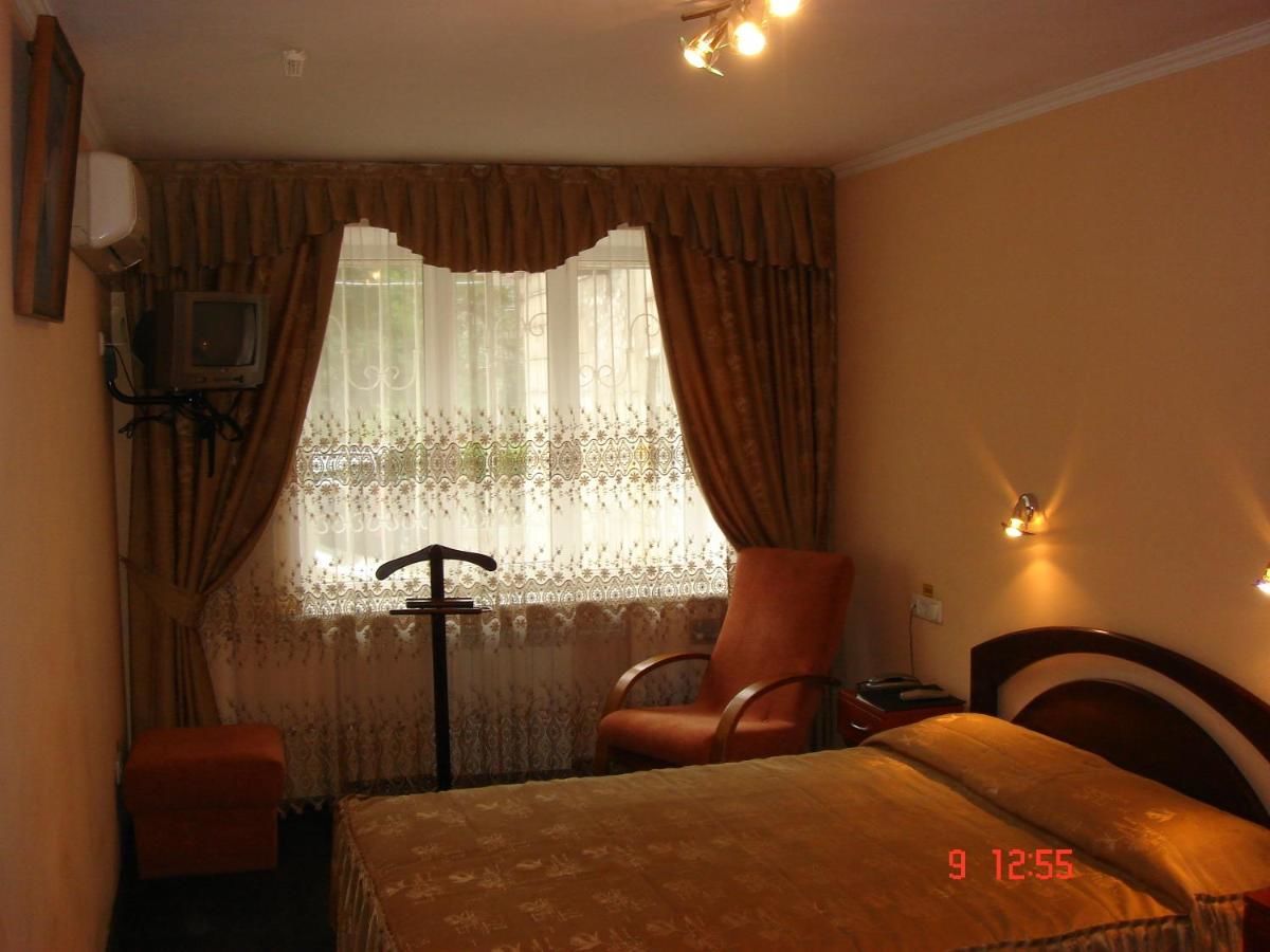 Отель Hotel Znannya Киев-32