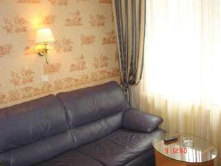 Отель Hotel Znannya Киев Люкс-2