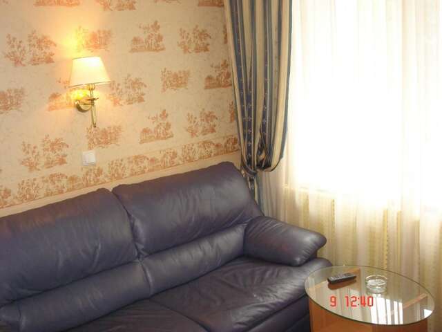 Отель Hotel Znannya Киев-14
