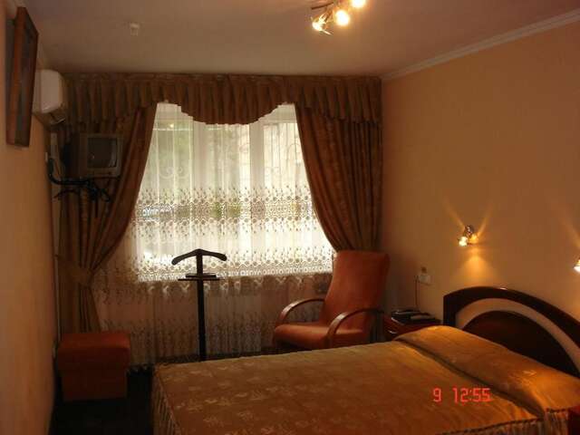 Отель Hotel Znannya Киев-31